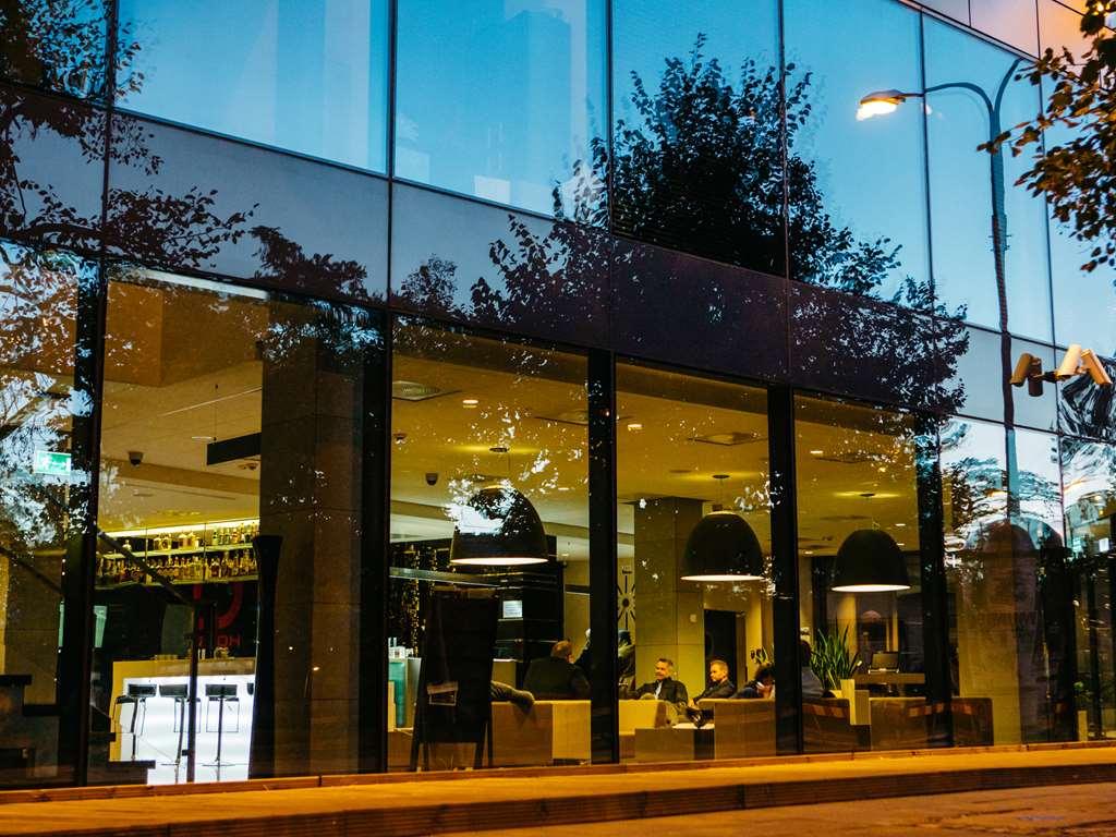 Q Hotel Plus Βρότσλαβ Δωμάτιο φωτογραφία
