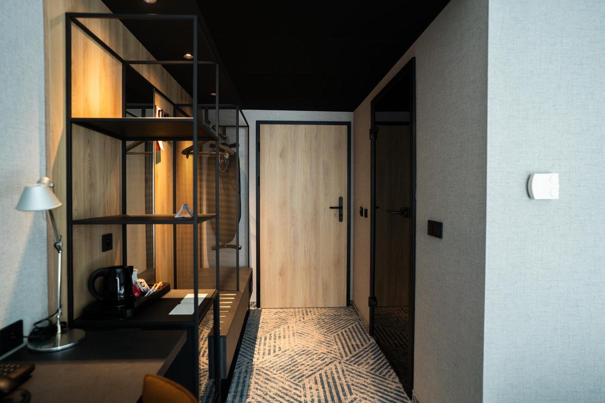 Q Hotel Plus Βρότσλαβ Εξωτερικό φωτογραφία