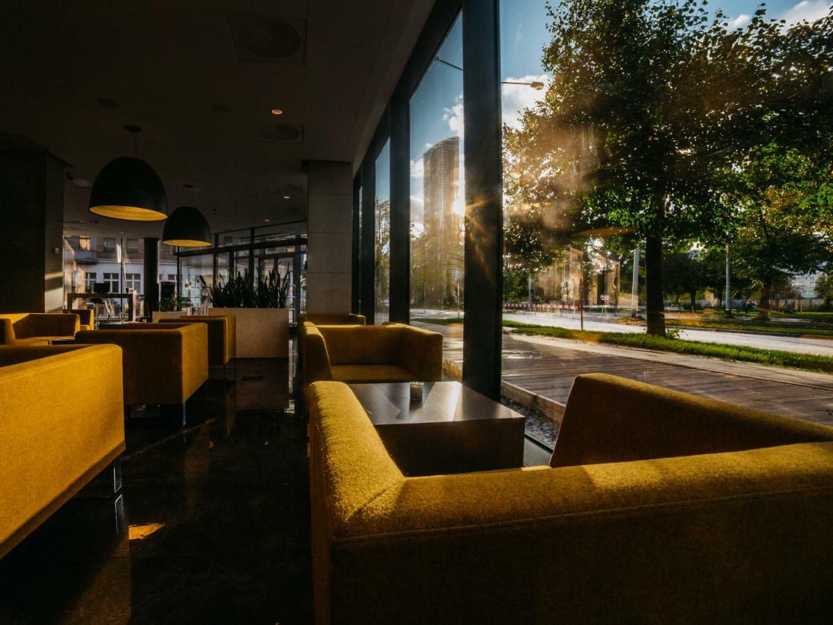 Q Hotel Plus Βρότσλαβ Εξωτερικό φωτογραφία
